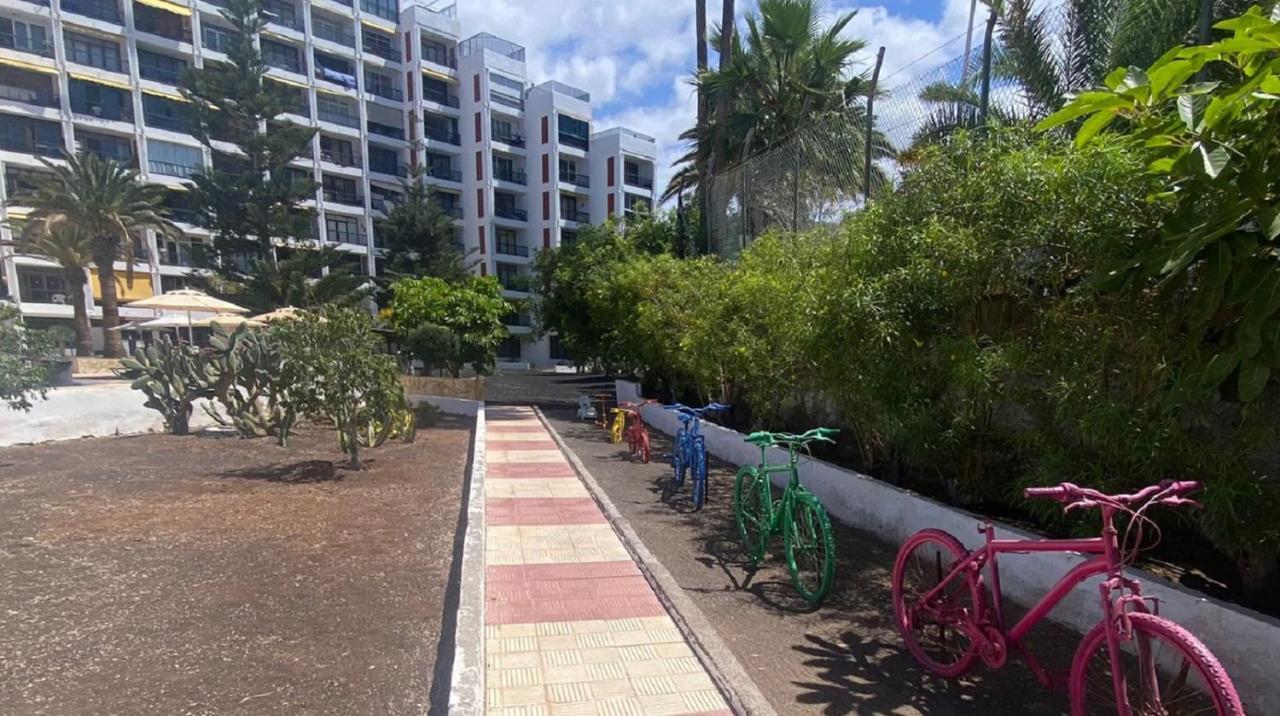 Enjoy The Sea And Pool In Playa De Las Americas Εξωτερικό φωτογραφία